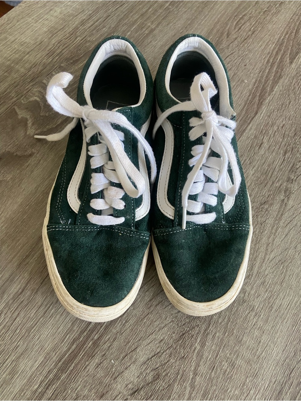 Classic Vans Green Suede Low-Top Sneakers with White Stripe
